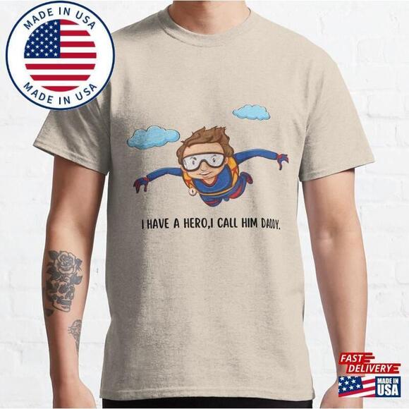 Tops - Happy Fathers Day Gift For Daddy Classic T-Shirt T-shirt